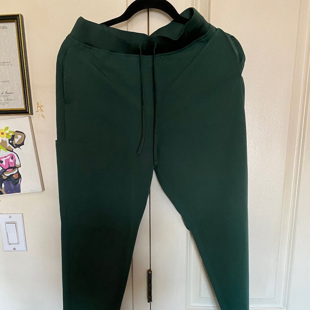 Mandala  size small womens Midnight Green